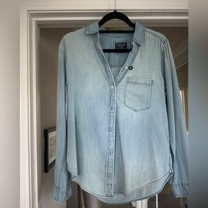 NWT Abercrombie Denim top